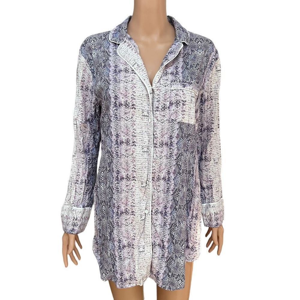 Victoria’s Secret purple snake skin print sleeping long shirt size S